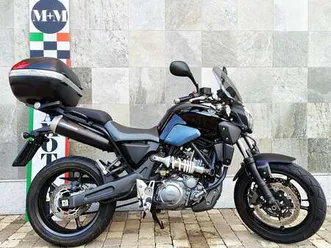 yamaha mt-03 nero