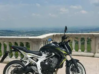 honda cb 650 f bianco