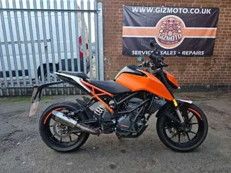 ktm duke 125 '2018' hpi clear/2 keys/service book/owners manual