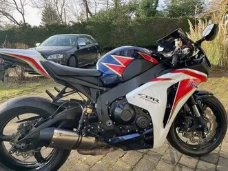 honda cbr1000rr fireblade super sports petrol manual (178 ps) 999 cc