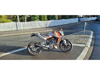 ktm 125 duke