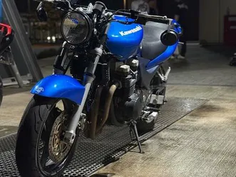 kawasaki zr 7s