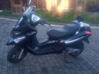 sprzedam skuter piaggio xevo 125 bachowice