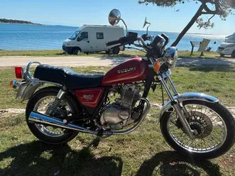 suzuki gn 250