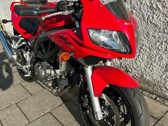 suzuki sv650s nur 8946 km wie neu!!!