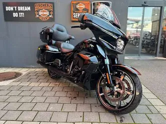 street glide ultra