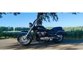 kawasaki vn900 chopper bobber motorrad cruiser classic