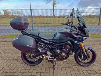 yamaha mt-09 tracer 900 abs extras + helm