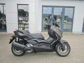yamaha x-max 300 tech max vorführfahrzeug 2024