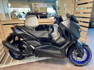 yamaha xmax 125 - 1 km- abgemeldeter vorführer 2025