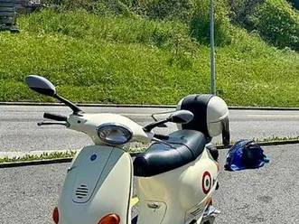 piaggo vespa et2 49cm dès 15 ans