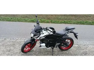 moto suzuki gsx-s 125