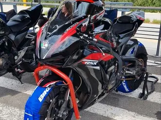 cbr 1000 rr piste