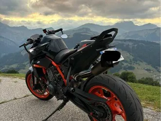 ktm duke 890r