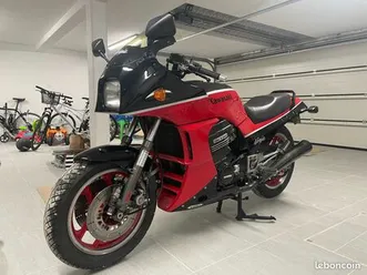 kawasaki gpz 900 r