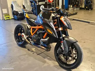 ktm 1290 superduke évo r