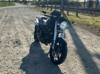 ducati monster s2r 800 dark