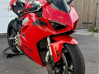 ducati panigale v4