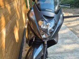 scooter honda silver wing 400 cc