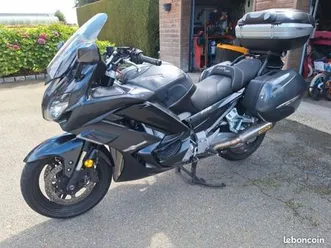 ◊ yamaha fjr 1300