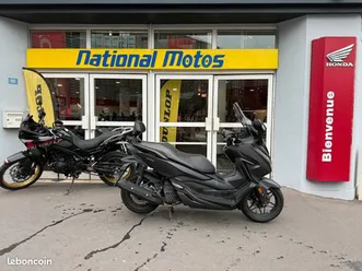 honda forza 125 - 26 149 km - 11/2019