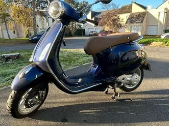 vespa primavera 50cm3 bleu