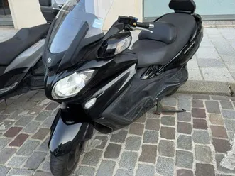 suzuki burgman 650