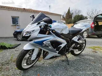 moto suzuki 600 gsxr k8