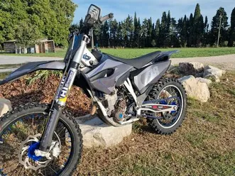 motocross husqvarna 350 fc