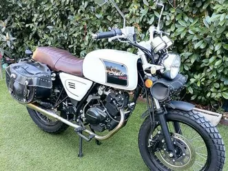 moto 125 cc peu roulé