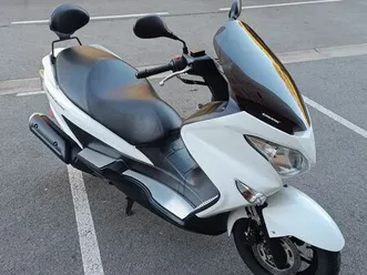 suzuki burgman 125
