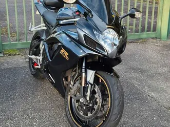 suzuki 750 gsxr