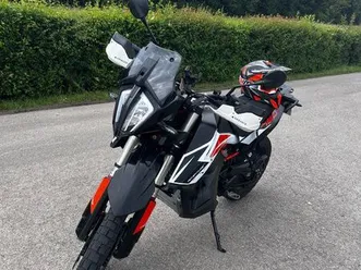 ktm-790-adventure-r