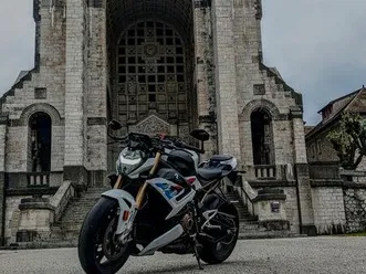 bmw s1000r pack m