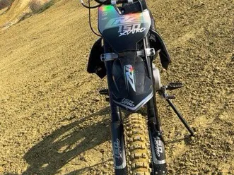 dirt 150 cc xduro crz 2025