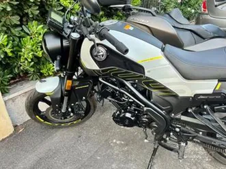 benelli leoncino 125