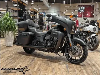 2023 indian motorcycle roadmaster dark horse // black smoke