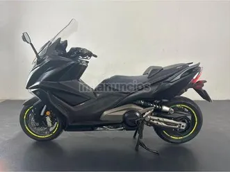 kymco - ak 550