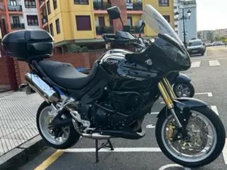 triumph - tiger 1050