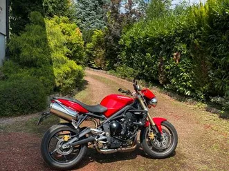 triumph street triple 675