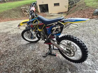 suzuki rm 250 2t