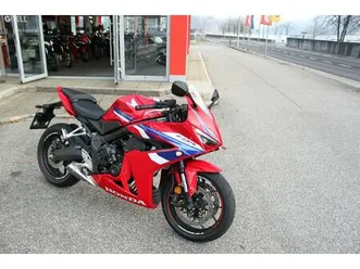 moto neuve: honda cbr650r e-clutch