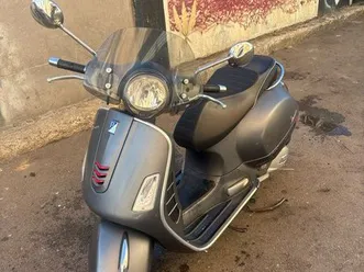 vespa gts super 125