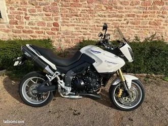 triumph tiger 1050 1ere maim