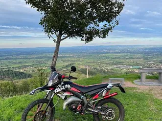 moto derbi senda