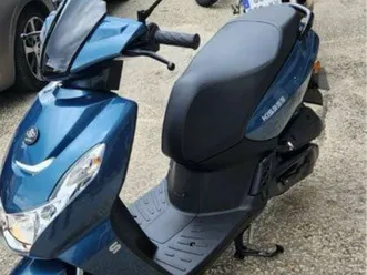 vend scooter kisbee neuf 2025