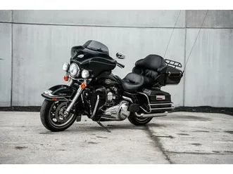 ② harley davidson ultra classic 2006 - noir