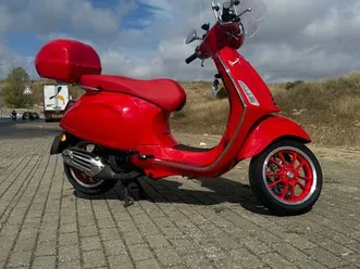 vespa primavera 125 product red venteira