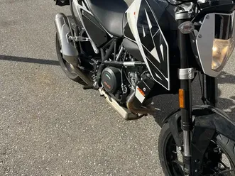 ktm 690duke $7400 obo