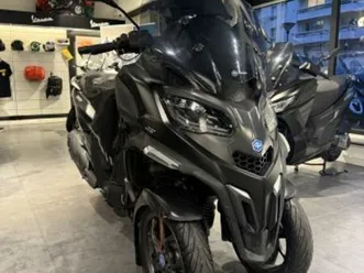 piaggio mp3 530 hpe exclusive 2022 530 cm3 | scooter | 29 569 km | noir | 92300 levallois perret